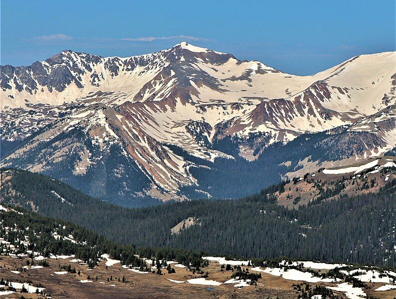 File:Mount Nimbus.jpg