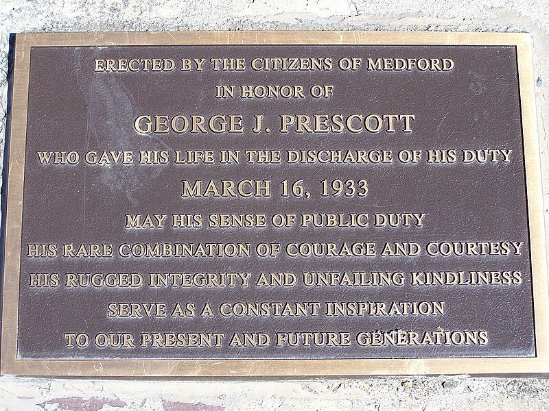 File:Prescott Park Plaque.jpg