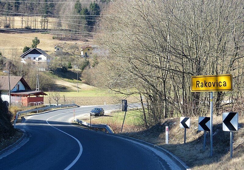 File:Rakovica Kranj Slovenia.jpg