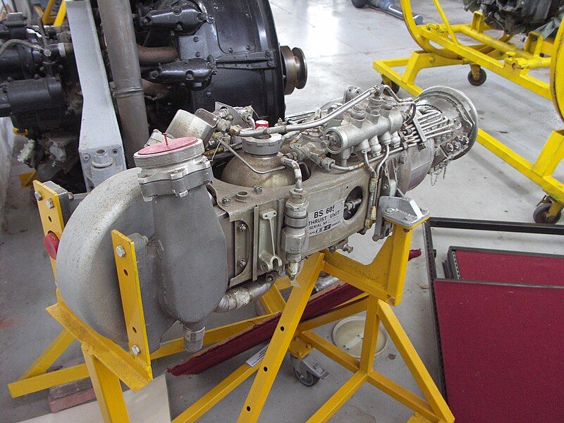 File:Rocket Engine BS605-001.JPG