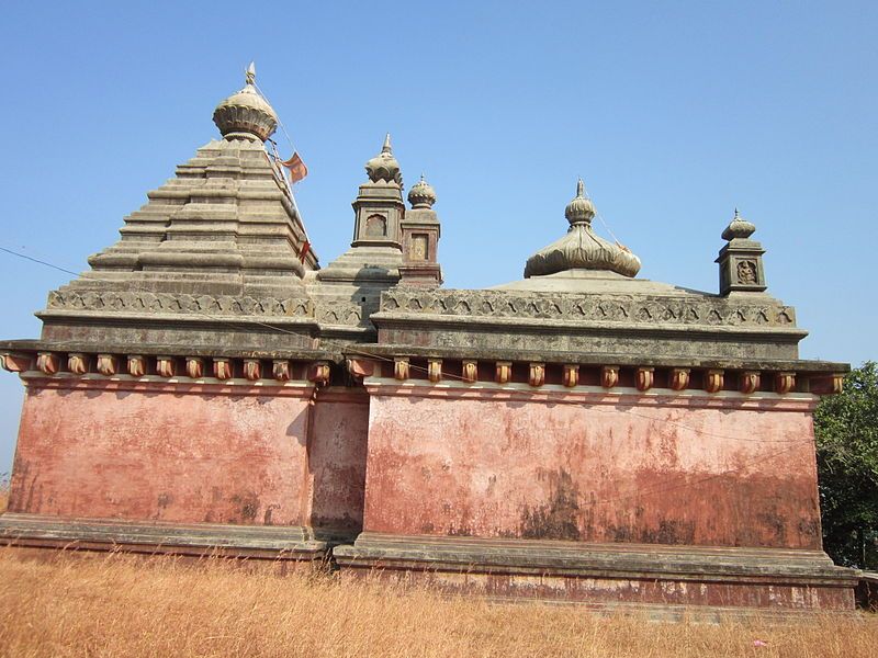 File:Shri Uddalakeshwar Mandir.jpg