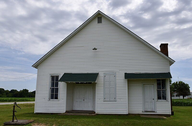 File:South Fulton Churchhouse.jpg