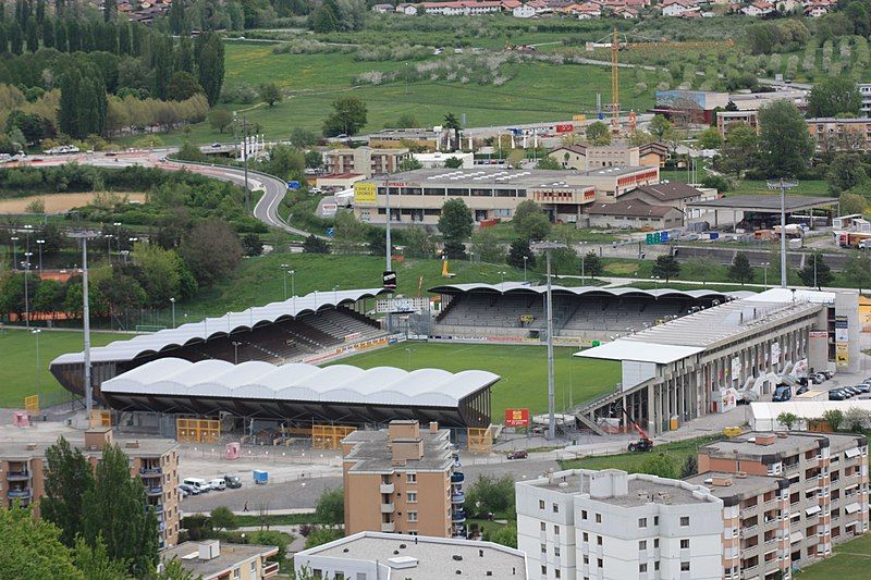 File:Stade de Tourbillon.JPG