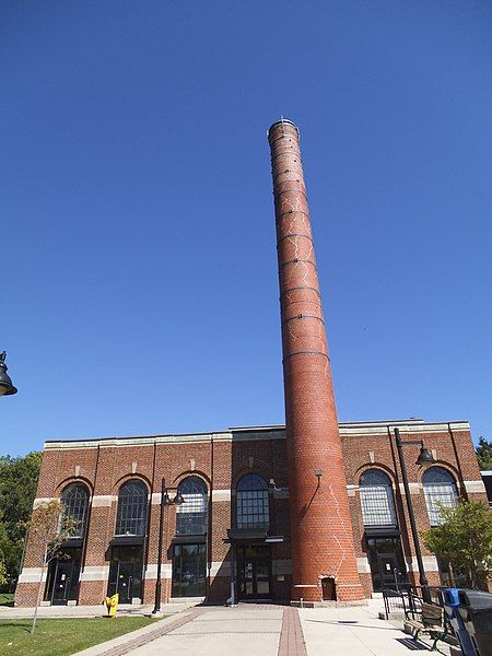 File:The Pumphouse.JPG