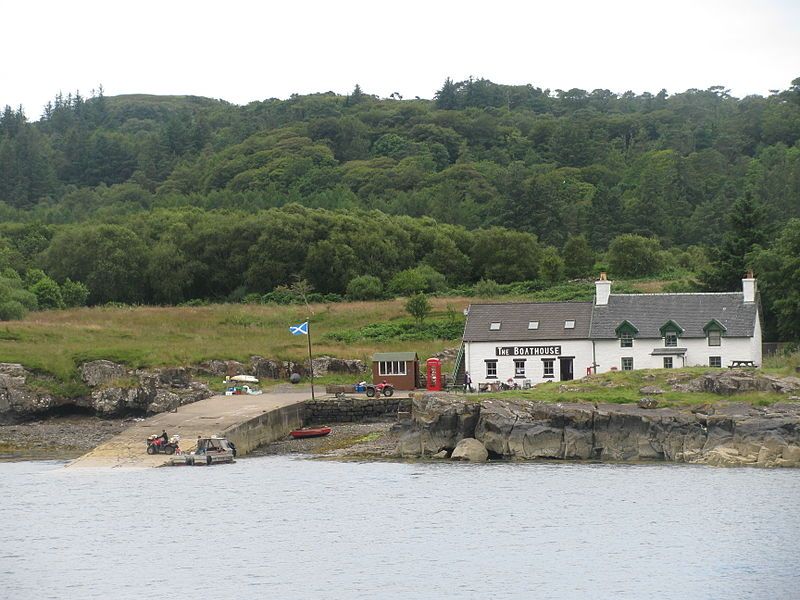 File:Ulva Boat Terminal.JPG