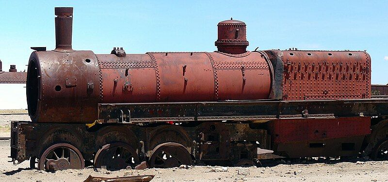 File:Uyuni Train (crop).jpg