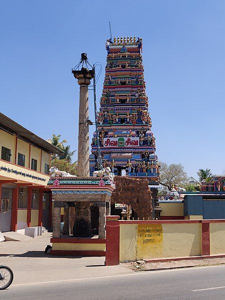 File:அன்னூர் மன்னீஸ்வரசுவாமி கோயில்.jpg