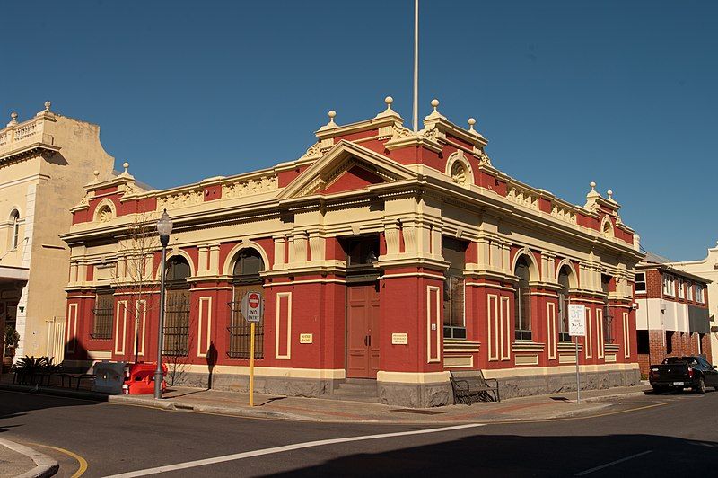 File:Bank NSW gnangarra-20.jpg