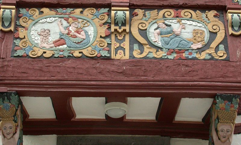 File:Camberg amthof detail.jpg