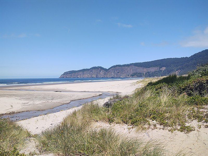 File:Cape Lookout (Oregon).jpg