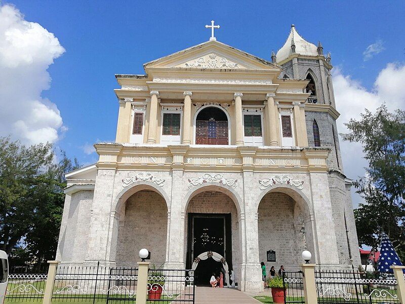 File:Dauis church Bohol.jpg