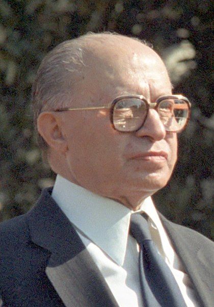 File:Menachem Begin (cropped).jpg