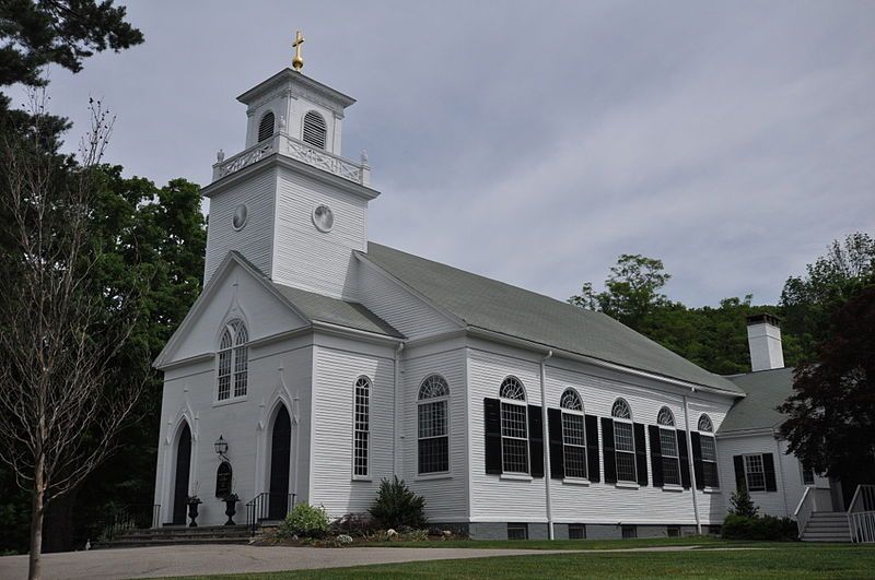 File:NewtonMA StMarysChurch.jpg