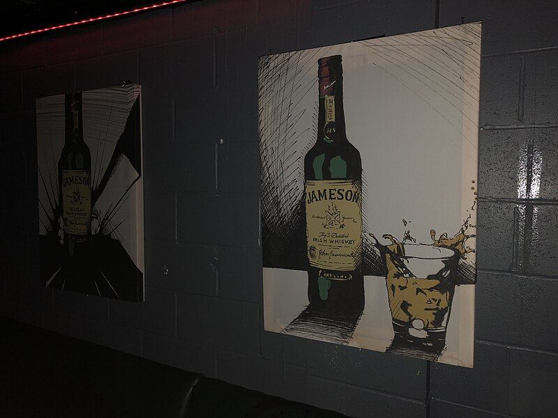 File:Nightclub artwork.jpg