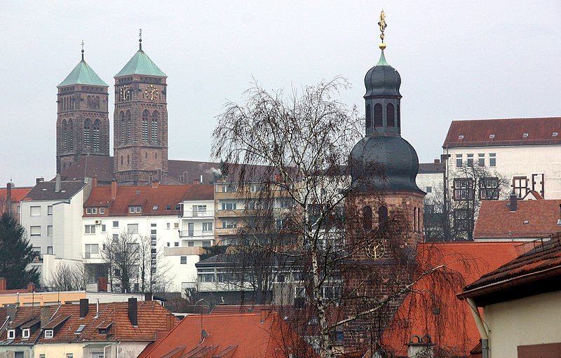 File:Pirmasens-12-Neugasse-oekumenischer Blick-2008-gje.jpg