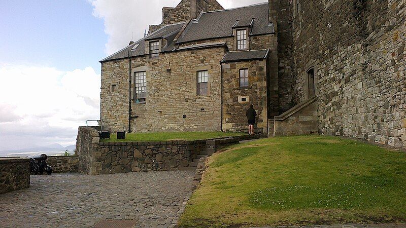 File:The Stirling Castle.jpg