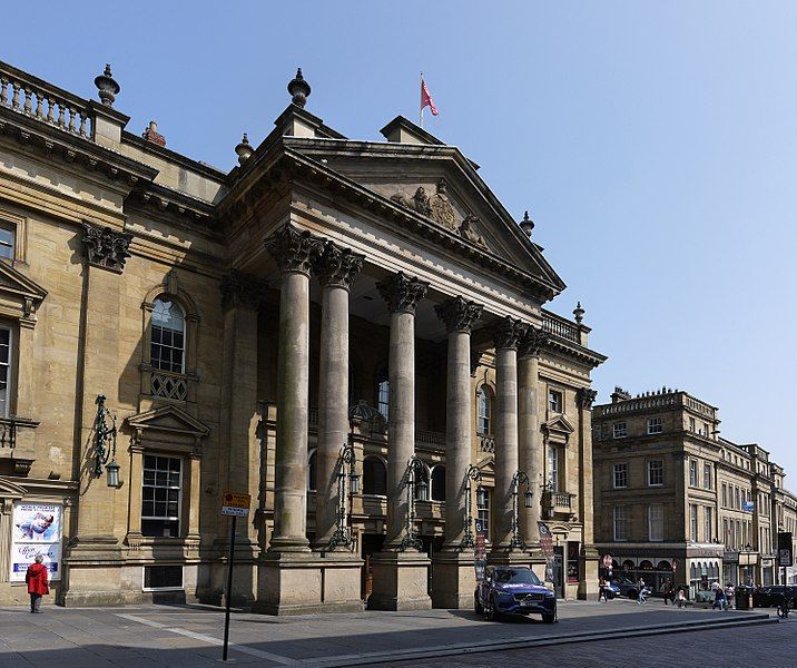 File:Theatre Royal, Newcastle.jpg