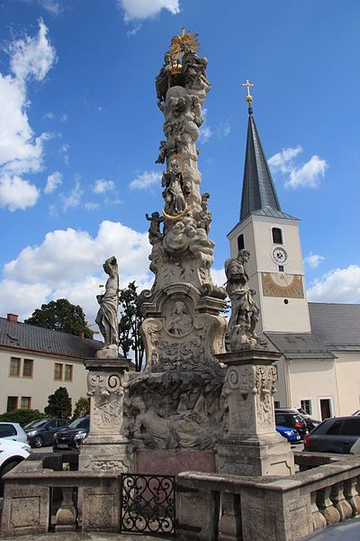 File:Traiskirchen 7630.JPG