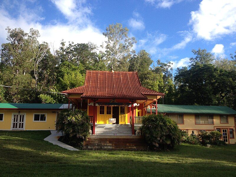 File:Wood Valley Temple.jpg