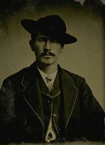 File:Wyatt earp 1870s.jpg