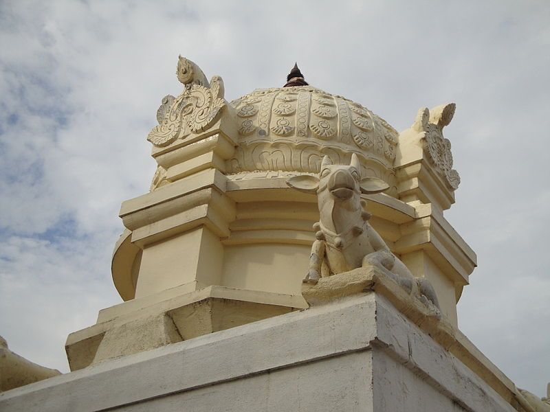 File:Anganur Vinayagarkoil.JPG