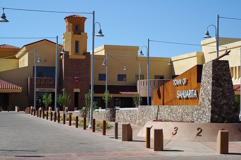 File:Basgen-Sahuarita-townhall.JPG