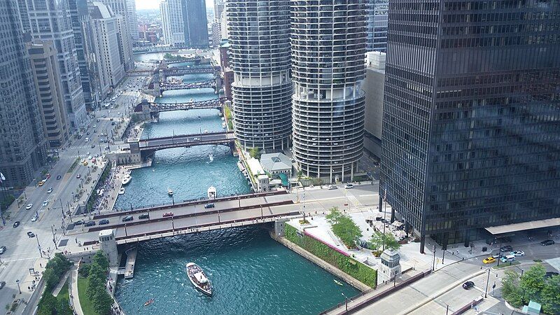 File:Chicago River 6.jpg