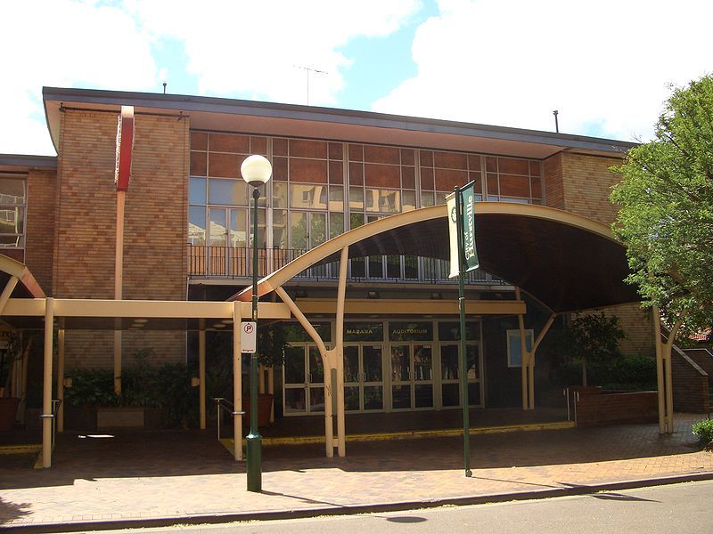 File:Hurstville Entertainment Centre.JPG