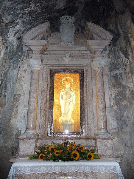 File:Madonna della Stella.JPG