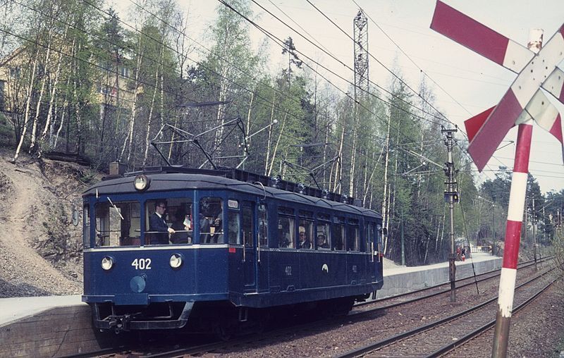 File:Oslo-oslo-sporveier-kolssbanen-tw-723019.jpg