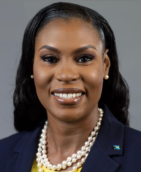 File:Pia Glover-Rolle.png