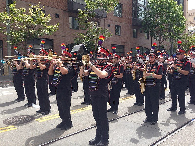 File:Pride2015SF SFGayLesbianFreedomBand (19457697205).jpg