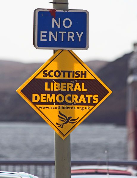 File:ScottishLiberalDemocratsNoEntry-Stornoway-Scotland-20100407.jpg