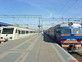 EM4 and ER2 electric trainset at Yaroslavsky Rail Terminal