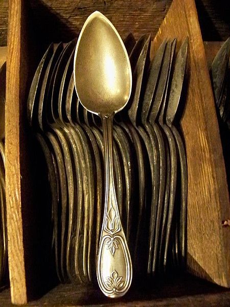 File:Arabia Spoons.jpg