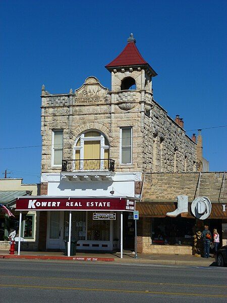 File:Bank of Fredericksburg.jpg