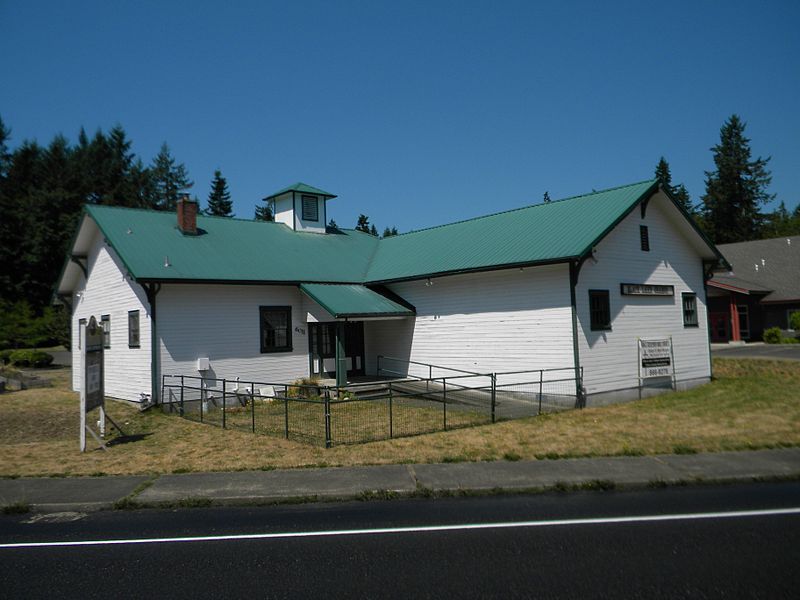 File:Black Lake School.jpg