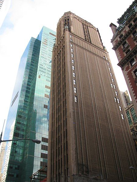 File:Bush Tower (8156008619).jpg