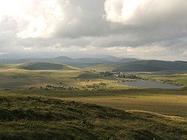 La Godivelle and its two lakes