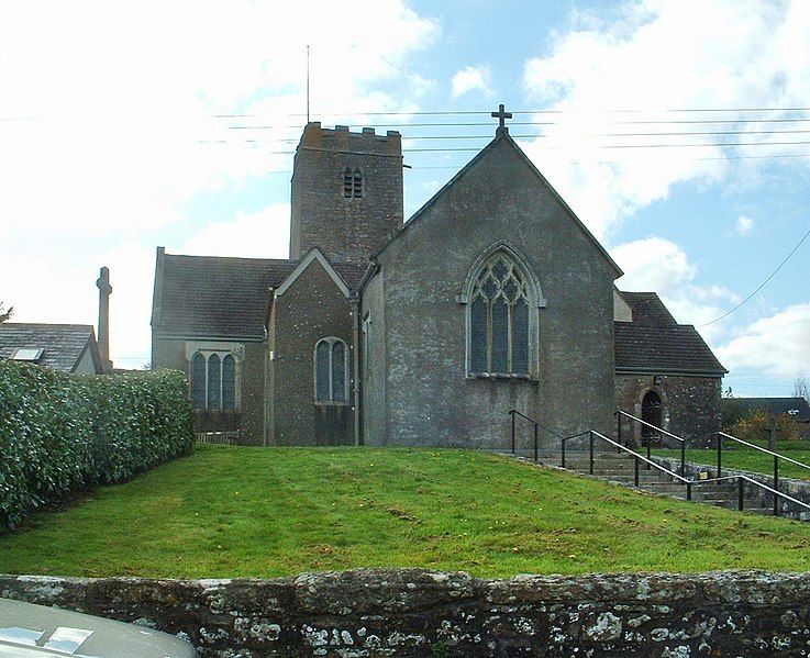 File:Holne Church.jpg