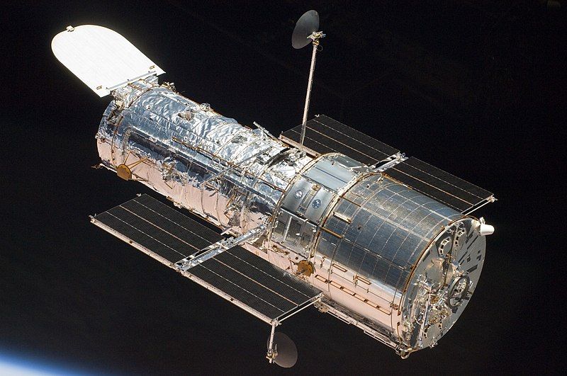 File:Hubble 2009 close-up.jpg