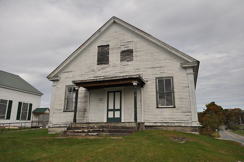 File:LunenburgVT 1849TownHall.jpg