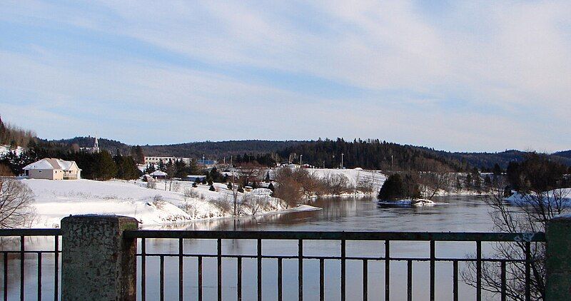 File:ND Salette QC.JPG