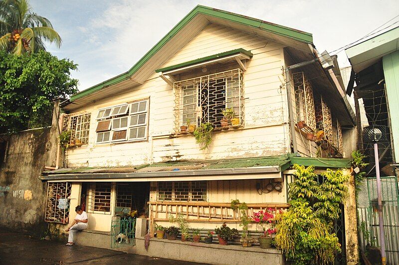 File:Odiaz-Zarzuela House Tayabas.JPG