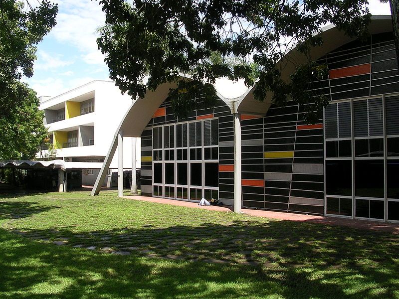 File:Otero-Facultad Ingenieria-UCV.JPG