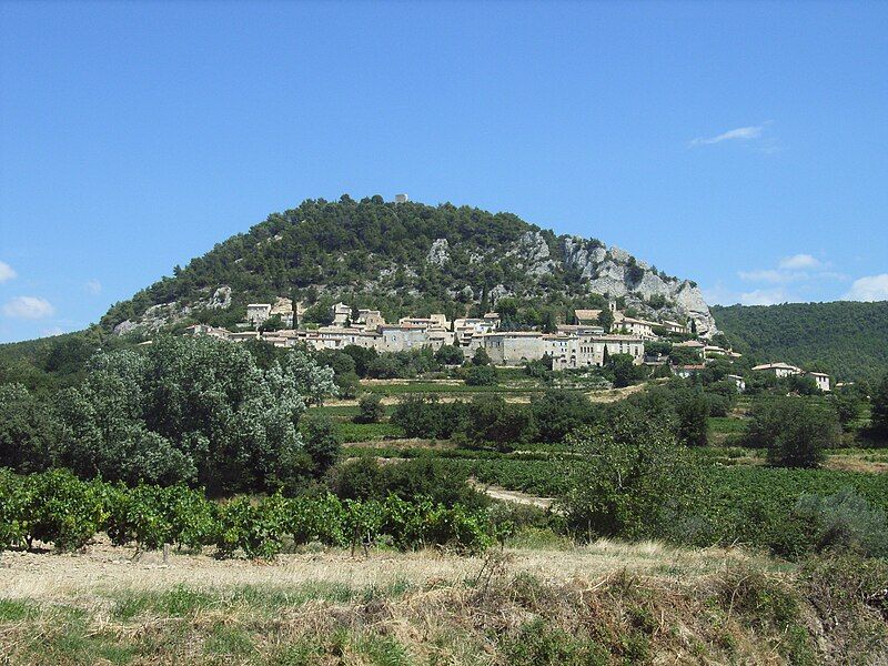 File:Séguret.JPG