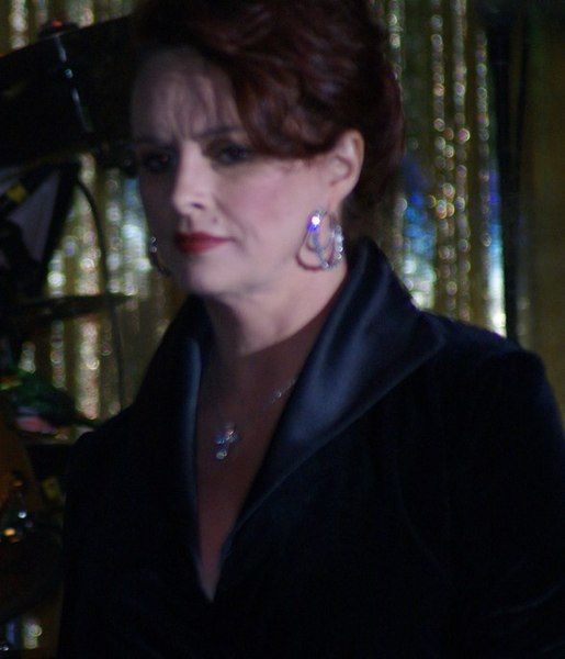 File:SheenaEaston.jpg