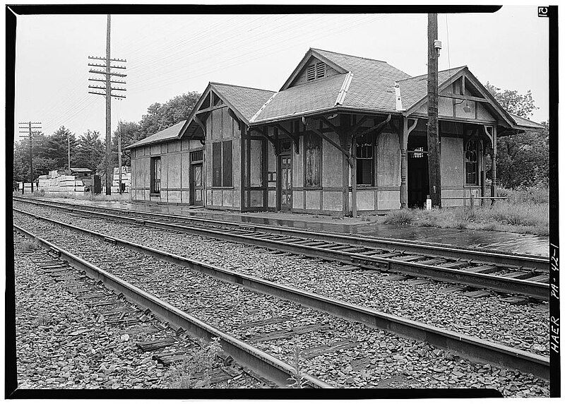 File:Shohola Station.jpg