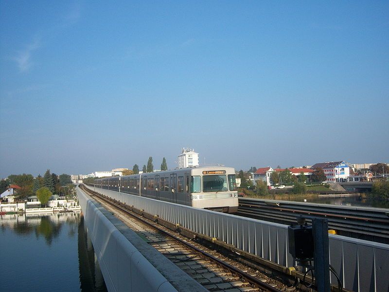 File:U1 Alte Donau2.JPG