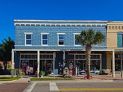 Vintage clothing store in Arcadia's main street